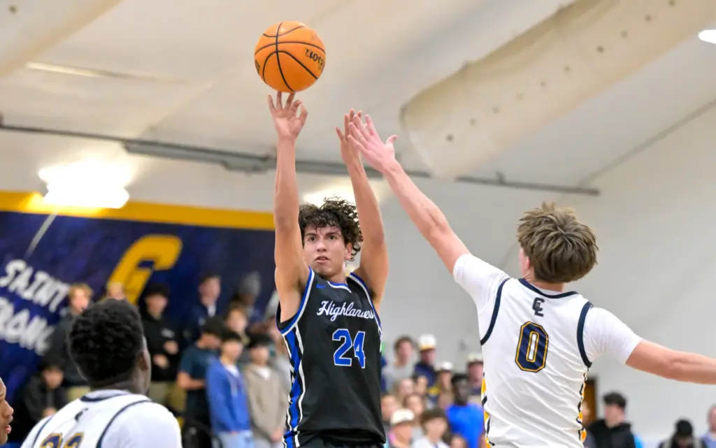 Acen Jimenez (24) of La Habra over Caden Jones (0)...