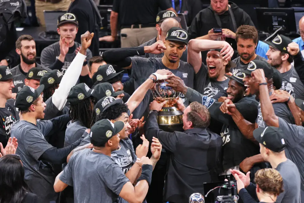 The San Antonio Spurs celebrate after defeating the Oklahoma City...