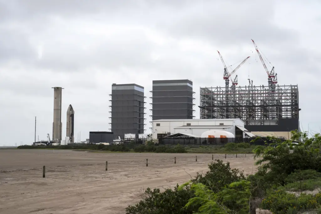 SpaceX’s beachfront launch site. Photographer: Gabriel V. Cardenas/Bloomberg