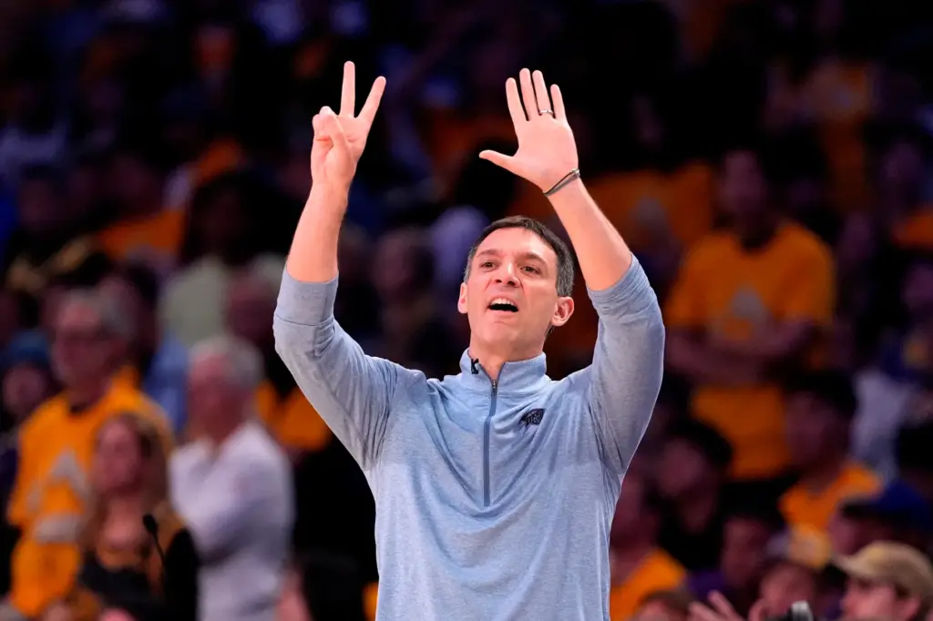 Oklahoma City Thunder head coach Mark Daigneault gestures from the...