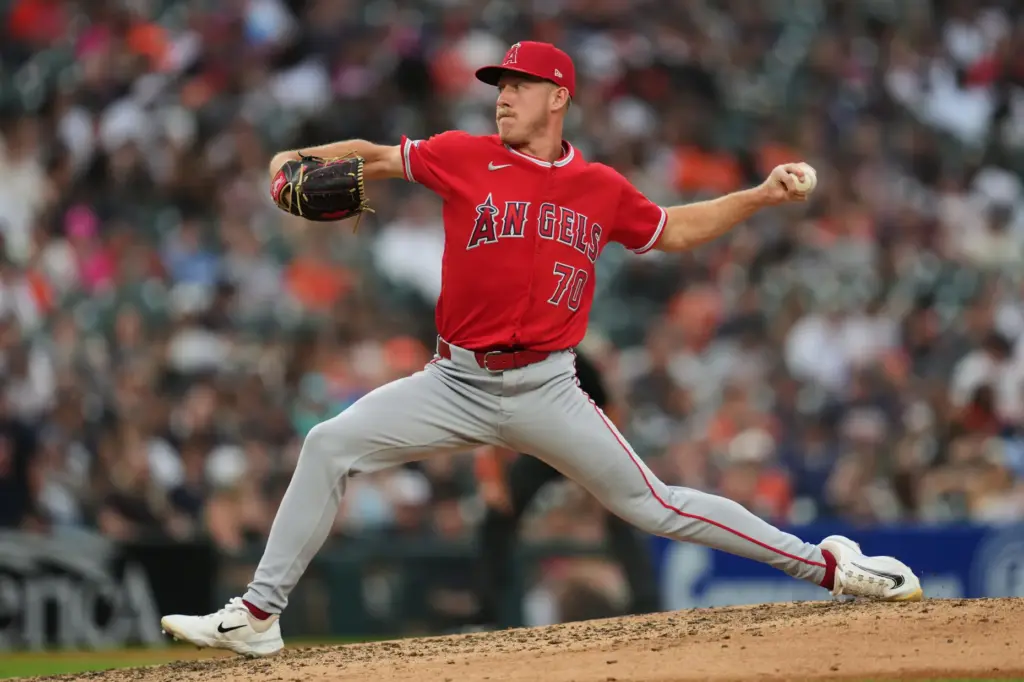 Angels relief pitcher Mitch Farris throws to the plate during...