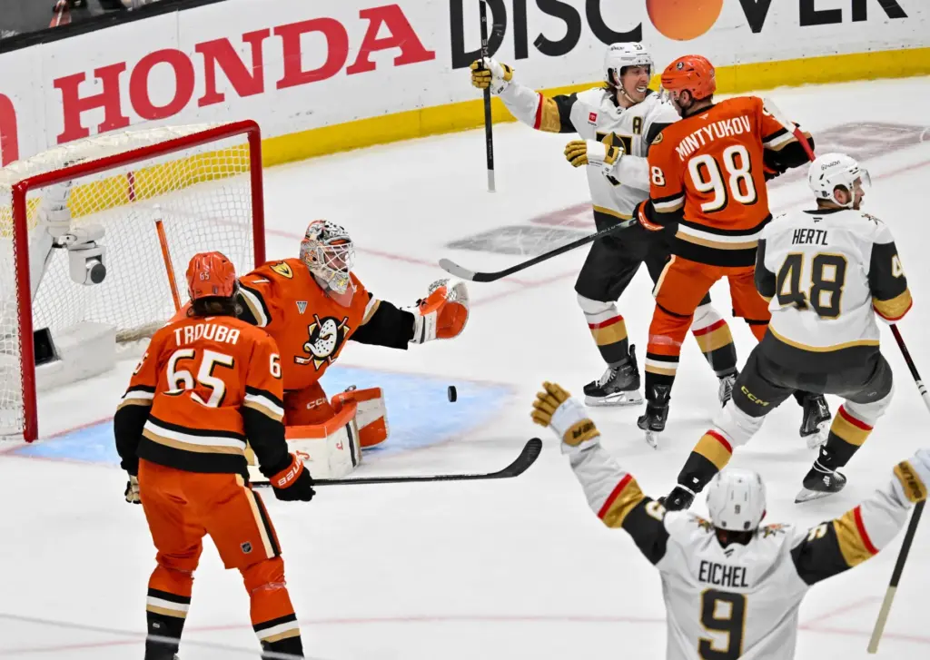 The Vegas Golden Knights, including Tomas Hertl (48) and Jack...