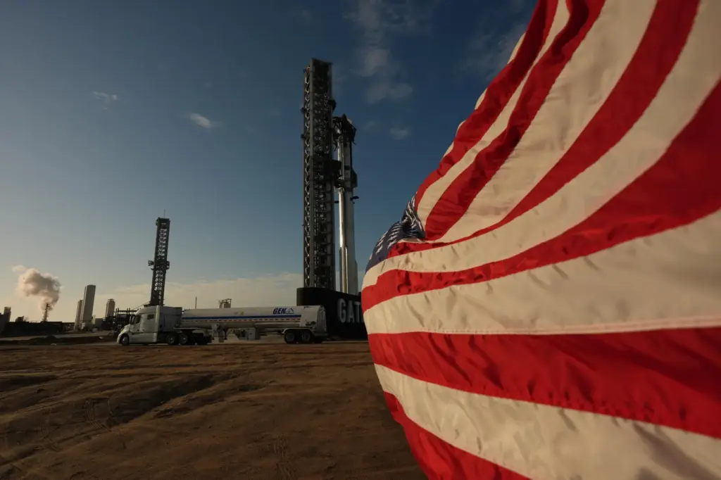 Trucks with nitrogen line up to help prepare SpaceX’s mega...