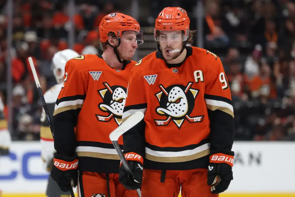 The Ducks’ Leo Carlsson, right, and Jackson LaCombe show their...