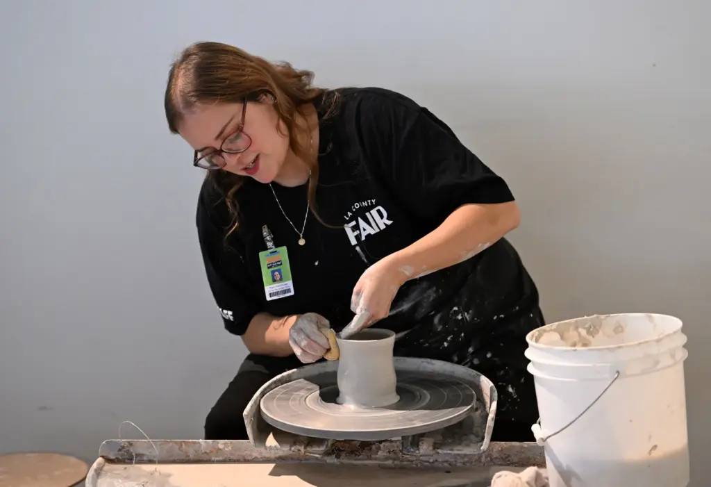Art Clay Play Assistant Megan Noel Gonzalez teaches during an...