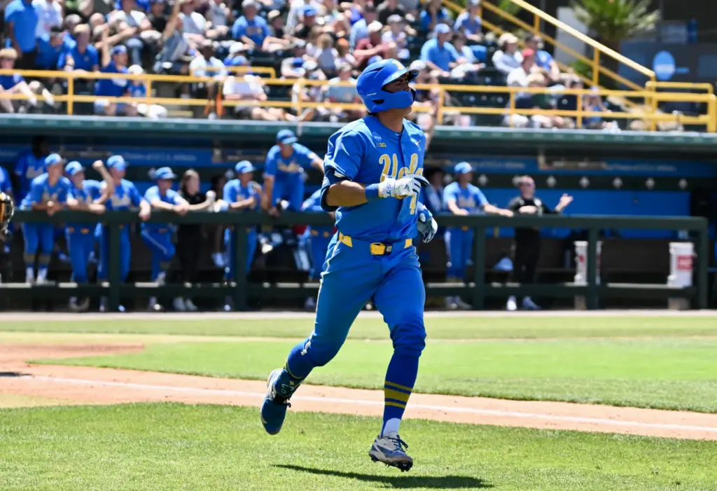 Cashel Dugger #40 of the UCLA Bruins watches his solo...