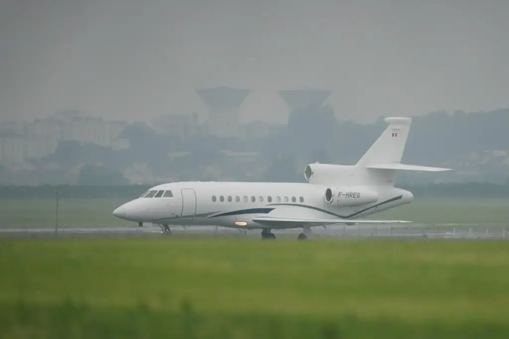 A plane carrying patients evacuated from the MV Hondius cruise ship.
