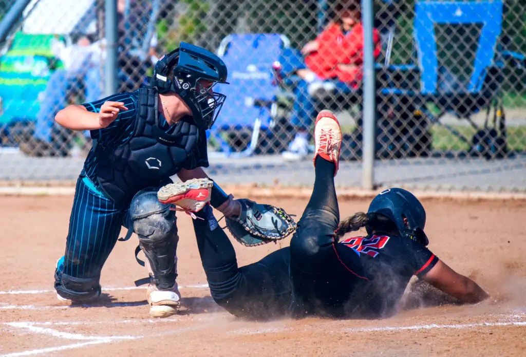 San Clemente’s Puka Iosua gets under the tag of Aliso...