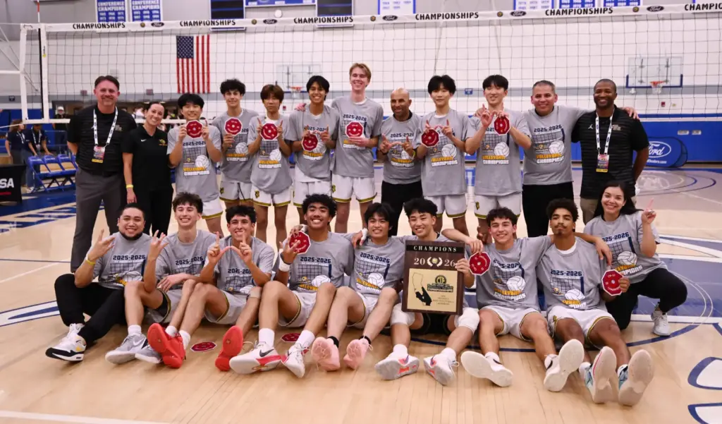 Sunny Hills Lancers poses for a picture after defeating the...