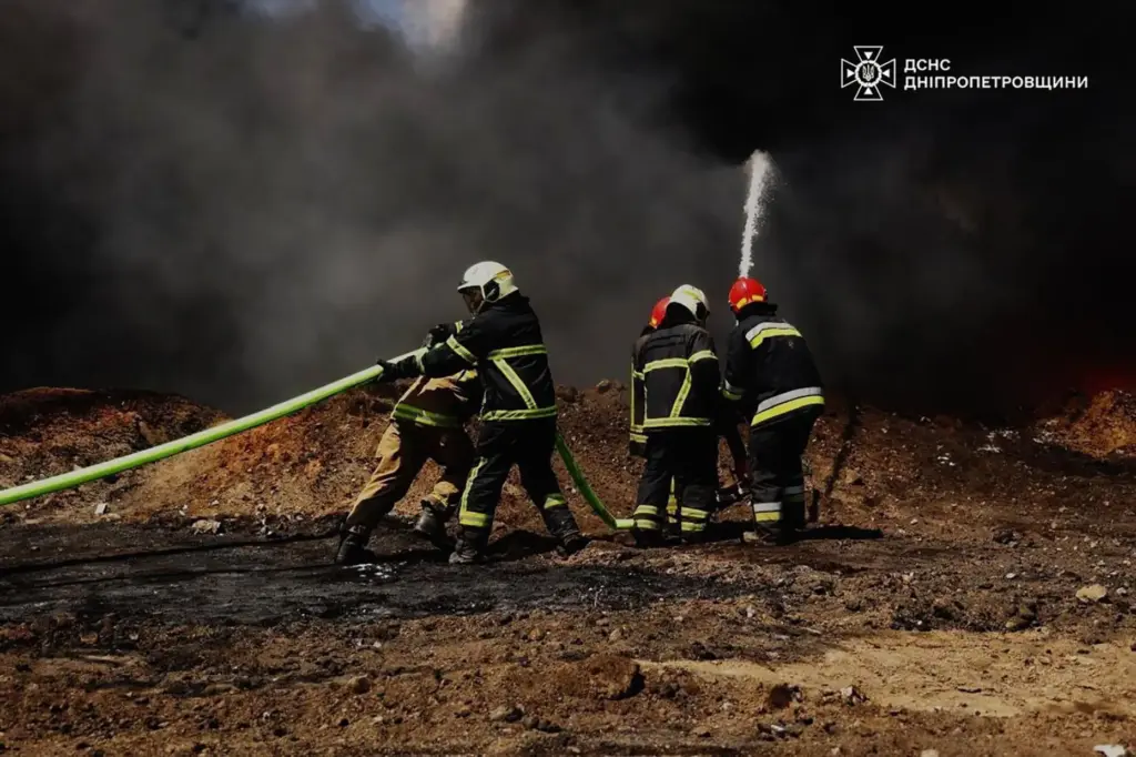 In this photo provided by the Ukrainian Emergency Service, emergency...