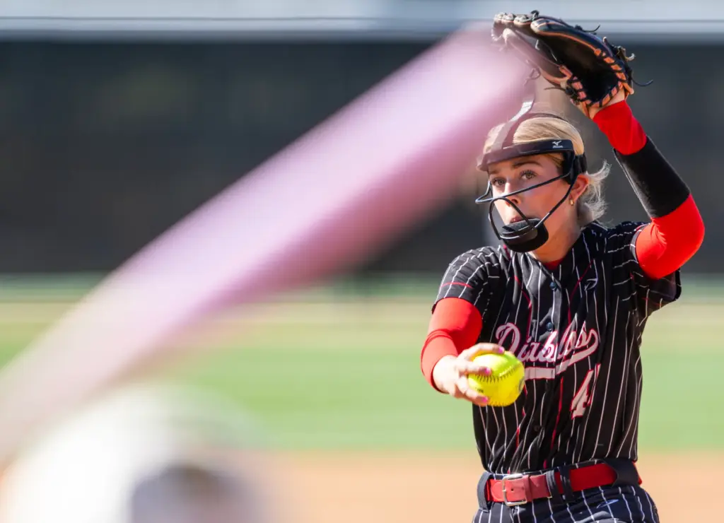 Mission Viejo pitcher Taylor Billings throws to home plate during...