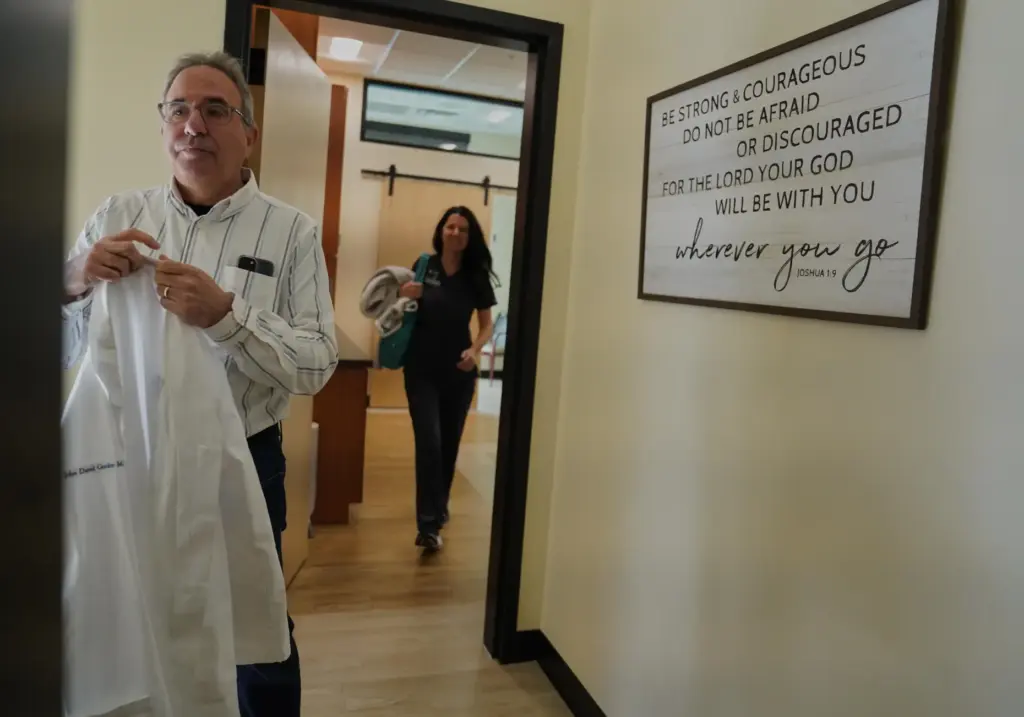 Dr. John Gordon and Sarah Atkinson leave Rejoice Fertility.