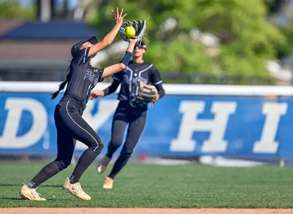 Pacifica shortstop Serena Antillon canât quite hold onto a pop...