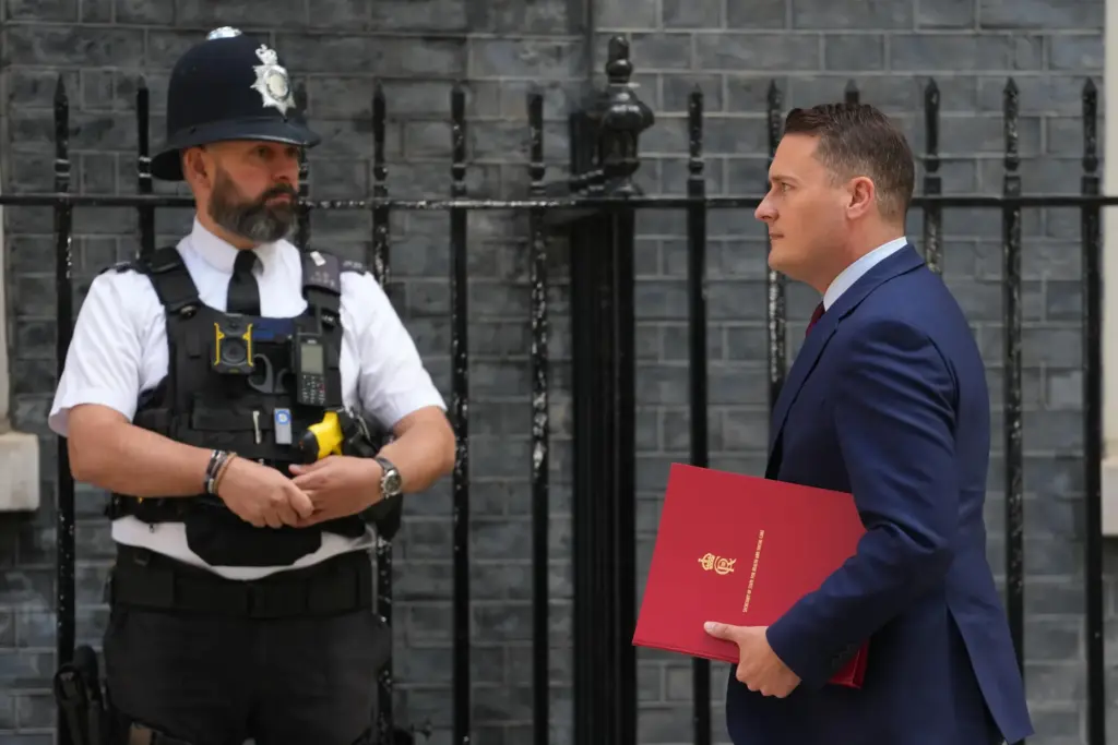 Secretary of State for Health and Social Care Wes Streeting arrives for a cabinet meeting.