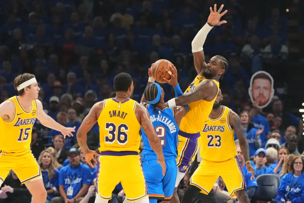 Oklahoma City Thunder guard Shai Gilgeous-Alexander (2) attempts to take...