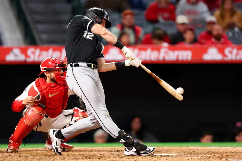 The Chicago White Sox’ Colson Montgomery hits an RBI single...