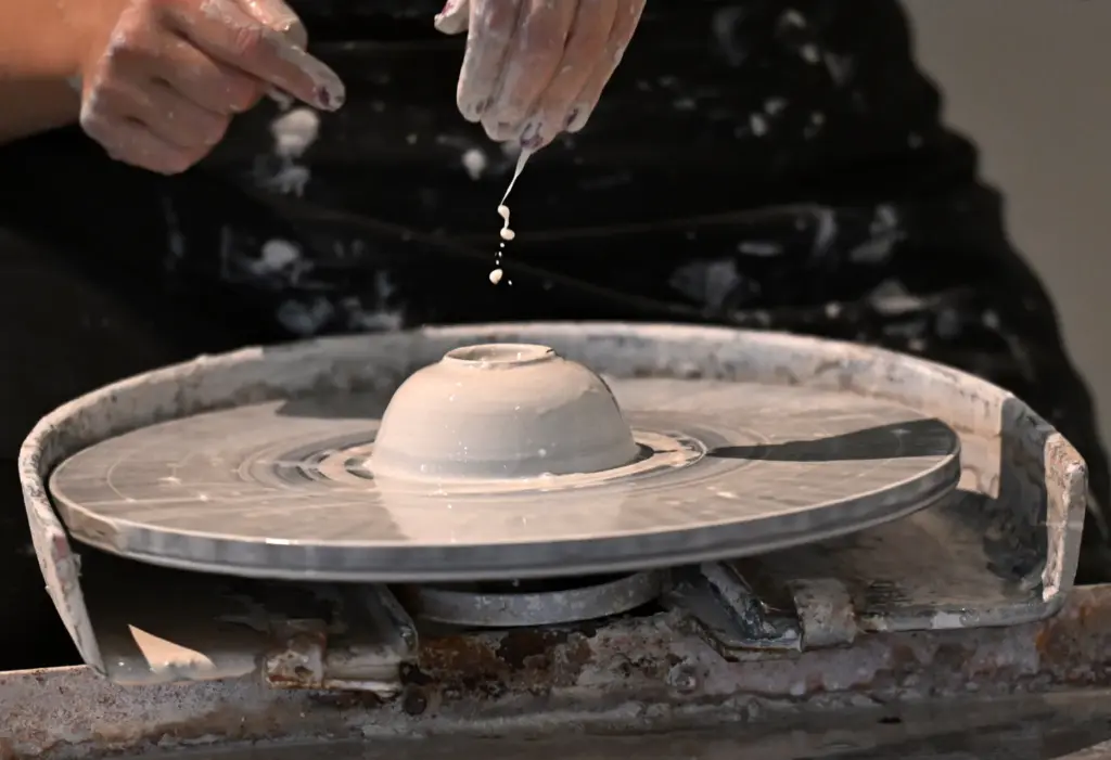 Art Clay Play Assistant Megan Noel Gonzalez teaches during an...