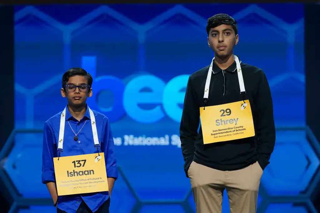 Ishaan Gupta, 12, of Jersey City, N.J.,, left, and Shrey...