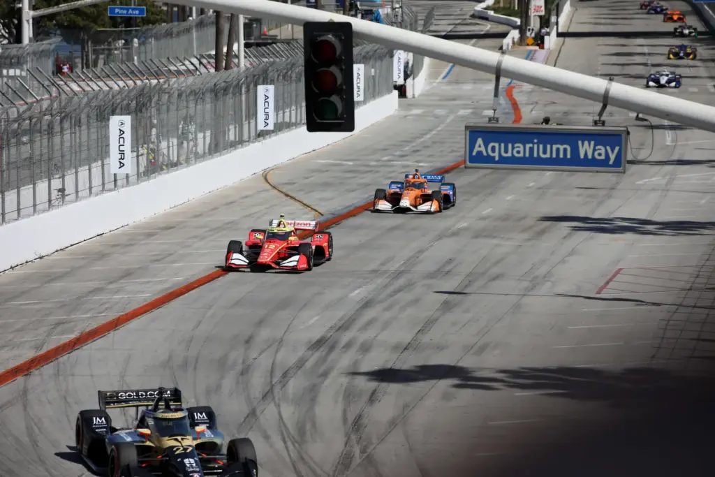 IndyCars come are off and running down Shoreline Drive at...
