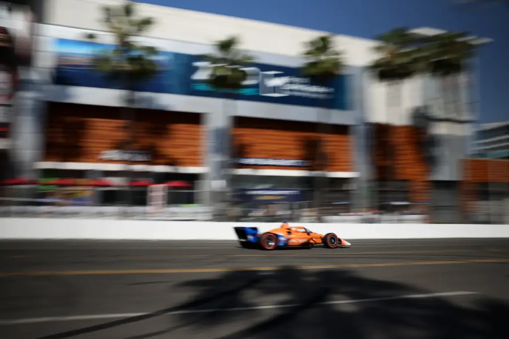 Indycar drivers take to the track for a warm up...