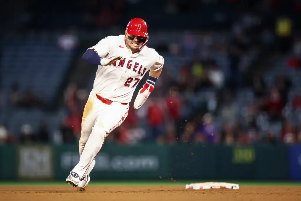 Angels star Mike Trout sprints on his way to scoring...