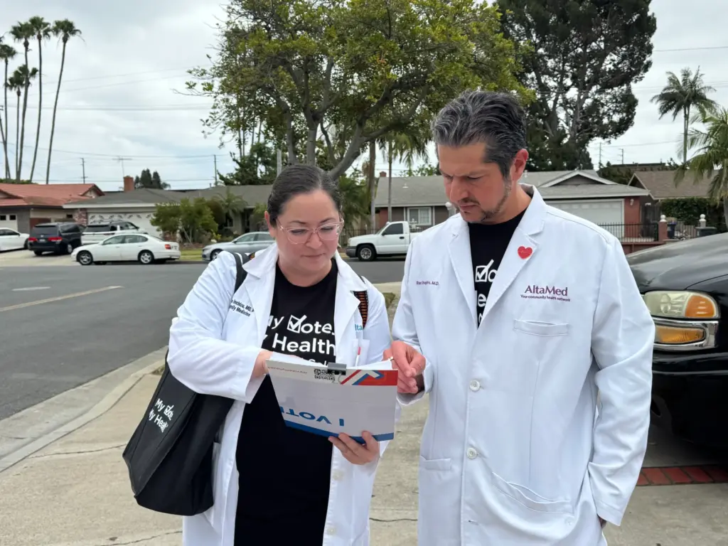 Dr. Regina Inchizu (left) and Dr. Ilan Shapiro (right) from...