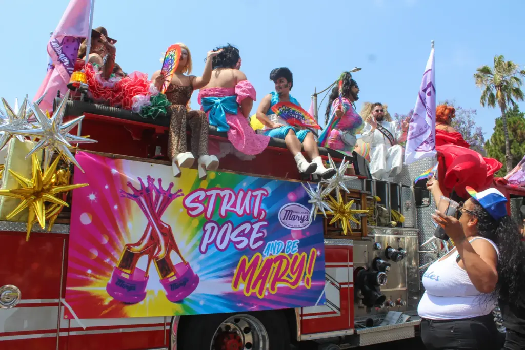 The Hamburger Maryâs bus traveled down Ocean Boulevard during the...
