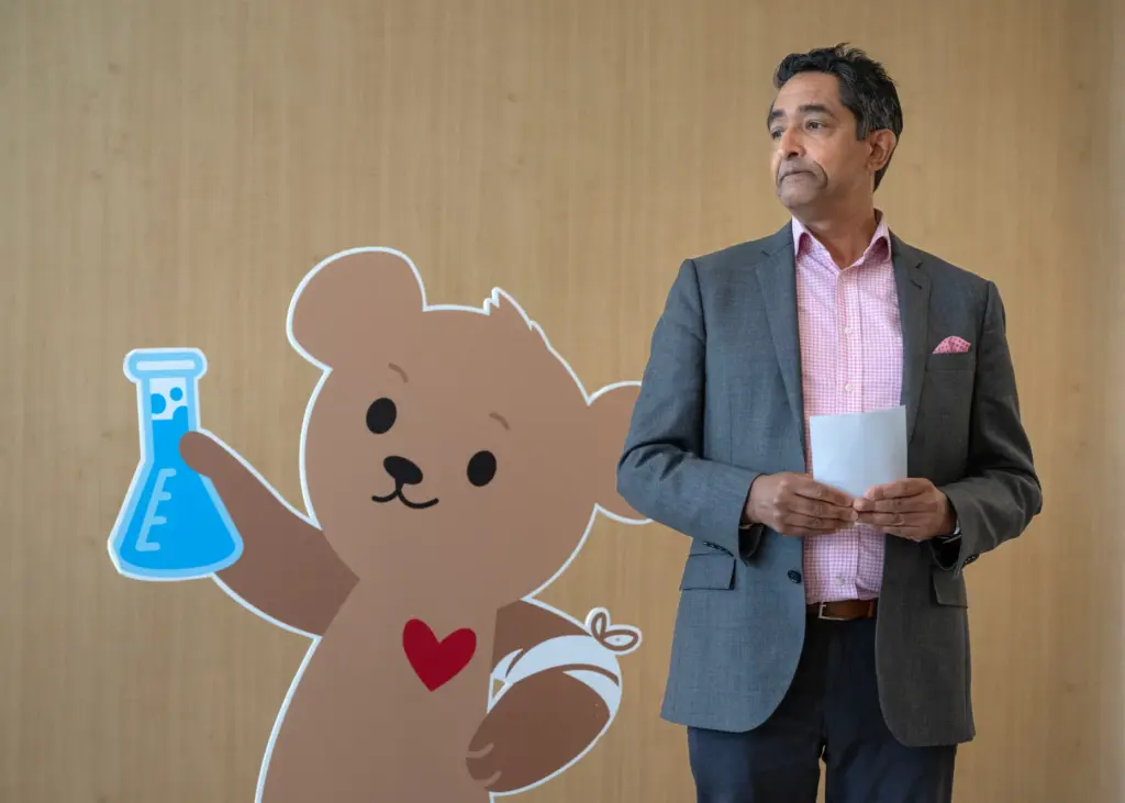 Philips Diagnosis and Treatment Chief Medical Officer ,Dr. Atul Gupta,...