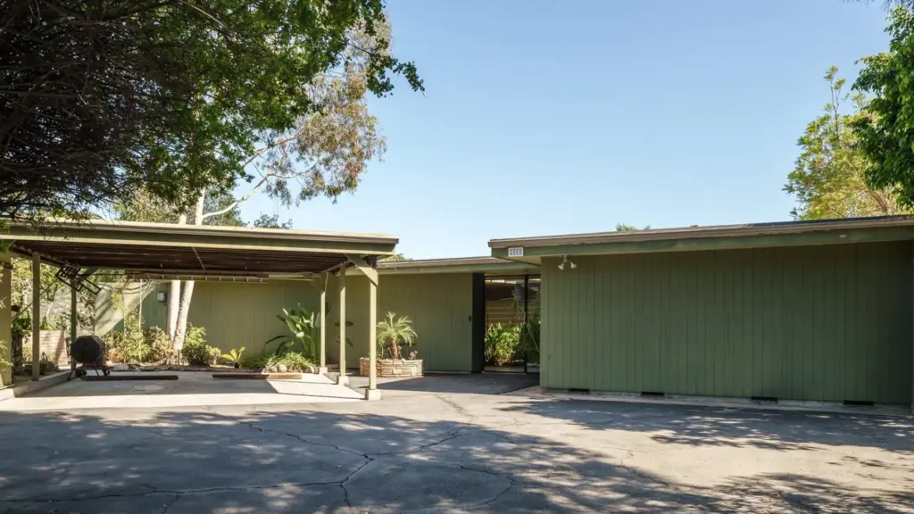 A Glendale mid-century modern home designed by architect Gregory Ain...