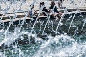 Forecasters cite ‘dangerous’ conditions as heat scorches Midwest while on its way to the East