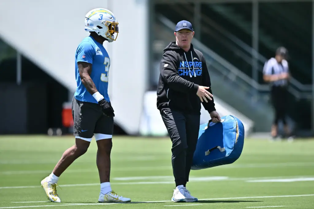 Chargers safety Derwin James Jr. (3) runs a drill during...