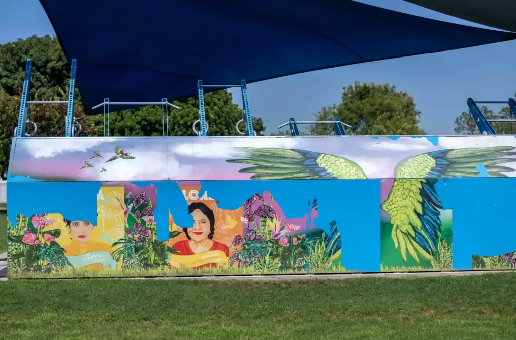 The âPoderosas Fitness Court Muralâ is an active-lifestyle art piece,...