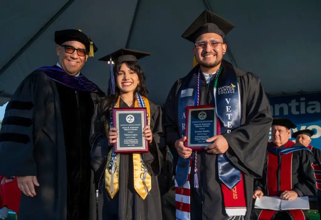 Dean R. Strenger Award Recipients Valerie Lopez and Jonatan Basilio...