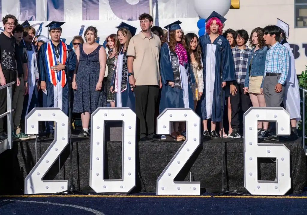 The Trabuco Hills High School Chamber Choir performs the alma...