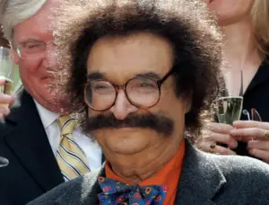Gene Shalit, longtime ‘Today’ show movie critic with bushy hair and massive mustache, dies at 100