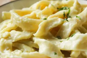Alfredo sauce distributed to dozens of states recalled due to potential salmonella contamination