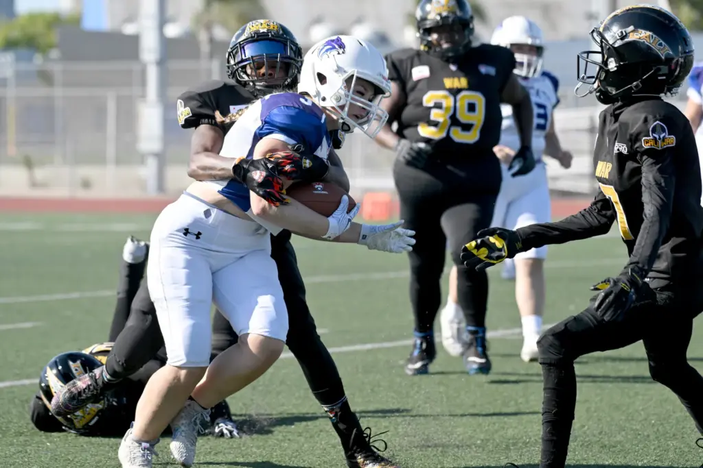 The Salt Lake Wildcatsâ Valerie Tanner carries against Cali War...