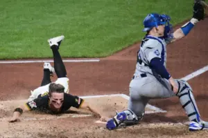 Dodgers unravel, blow 5-run lead in loss to Pirates