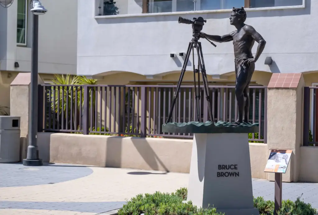 Bronze sculpture of filmmaker Bruce Brown, who created âThe Endless...