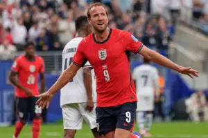 World Cup: England wins group with shutout of Panama