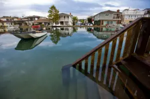 King tides this weekend add flooding worry as big waves continue
