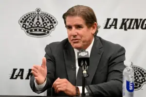 New Kings coach Peter Laviolette looks to ignite their stodgy offense