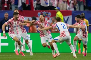 World Cup: Croatia beats Ghana as both move to knockout round