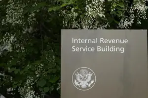 IRS did better than expected in tax season after slashing staff, except on the phone, watchdog says