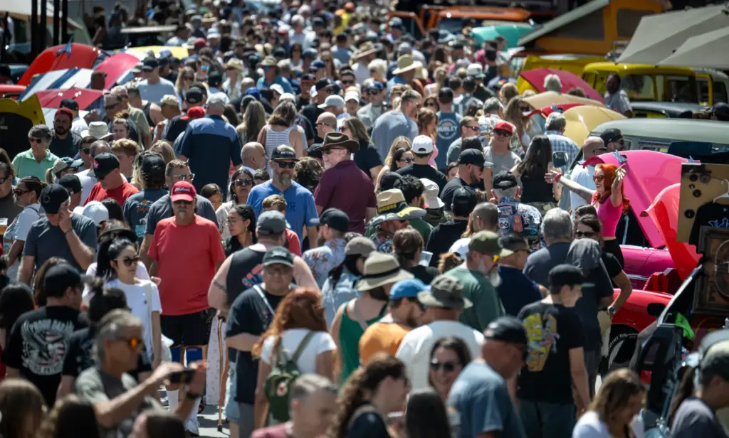 Hundreds of people pack downtown Brea to glimpse classic cars...