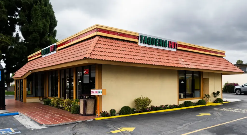 Taqueria Hoy in Orange is open 24 hours a day....