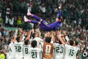 World Cup: Mexico shuts out Czechia for its 1st 3-0 group-stage run