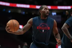 Kawhi Leonard trade rumors heat up as Clippers prepare for free agency