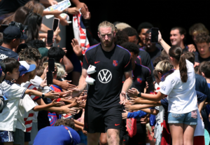 USMNT begins World Cup journey against Paraguay