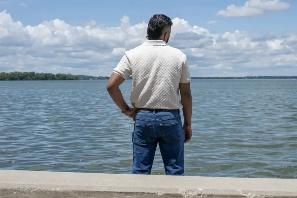 Ken, a 23-year-old accounting graduate from Venezuela. Photographer: Tanya Habjouqa/Bloomberg